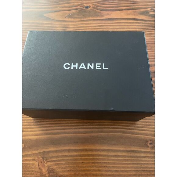 Chanel leather and tweed slip on Loafers - Picture 2 of 12